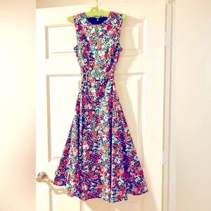 Tommy Hilfiger dress, multicolored floral pattern 💖